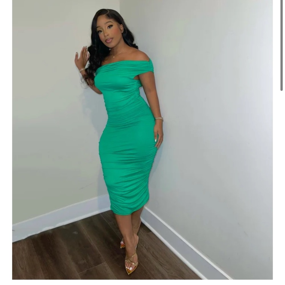 Too cute midi Dress (Cosmo)